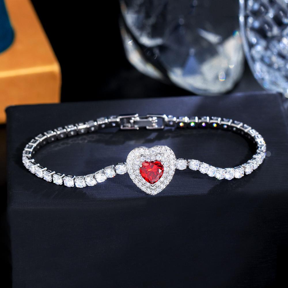 Light Luxury Full Diamond Heart Bracelet Design Micro-Inlaid Zircon Sapphire Jewelry