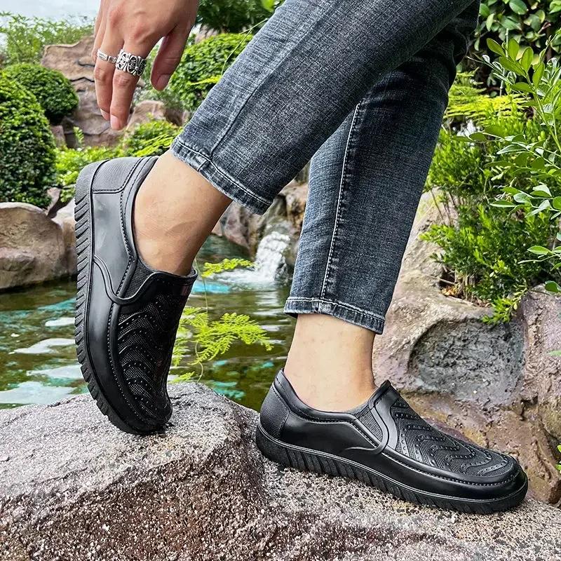 Fashion Black Cooking Ankle Short Rain Boots for Men Chef Kitchen Fashion Low Gum Without Lacing Waterproof and Non-slip Pvc Man Shoes
