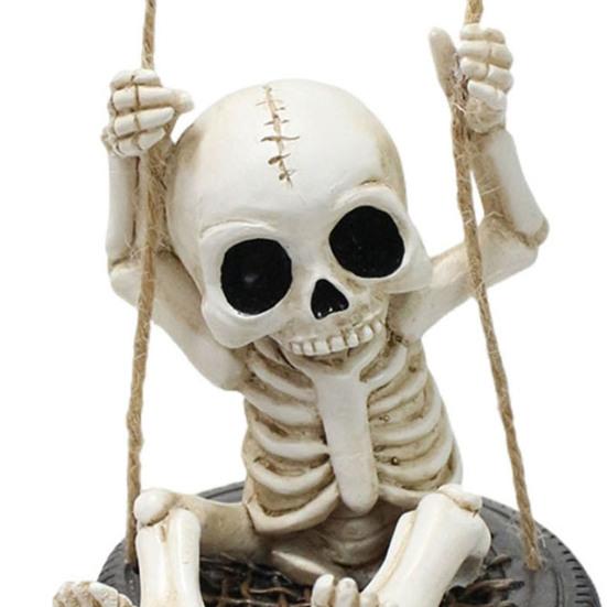 Halloween Resin Skeleton Swing Ornament Skeleton on A Tire Swinging Decoration for Car Rearview Mirror Garden Yard Tree Decor