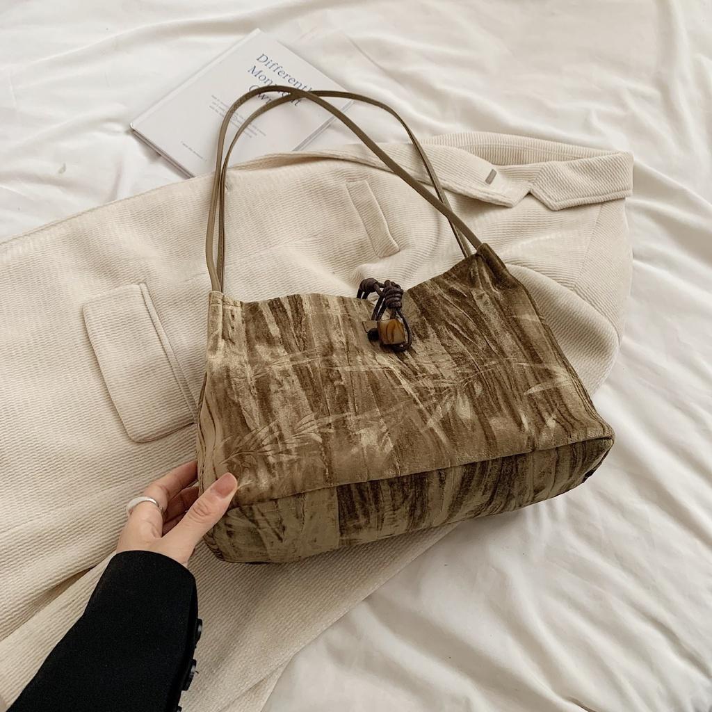 Trendy New Style Tote Bag For Women Spacious Summer Shoulder Bag In Multiple Colors