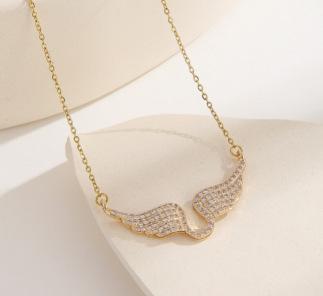 

Exquisite Luxury Shining Full of Zircon Gold Color Angel Wings Pendant Necklace for Women Fashion Designer Jewelry Accessories