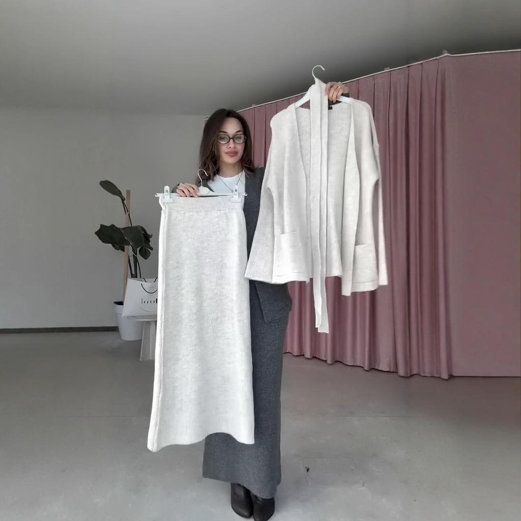2025 cross-border European and American autumn new cardigan temperament V-neck lace-up waist half-body hip skirt women's leisure