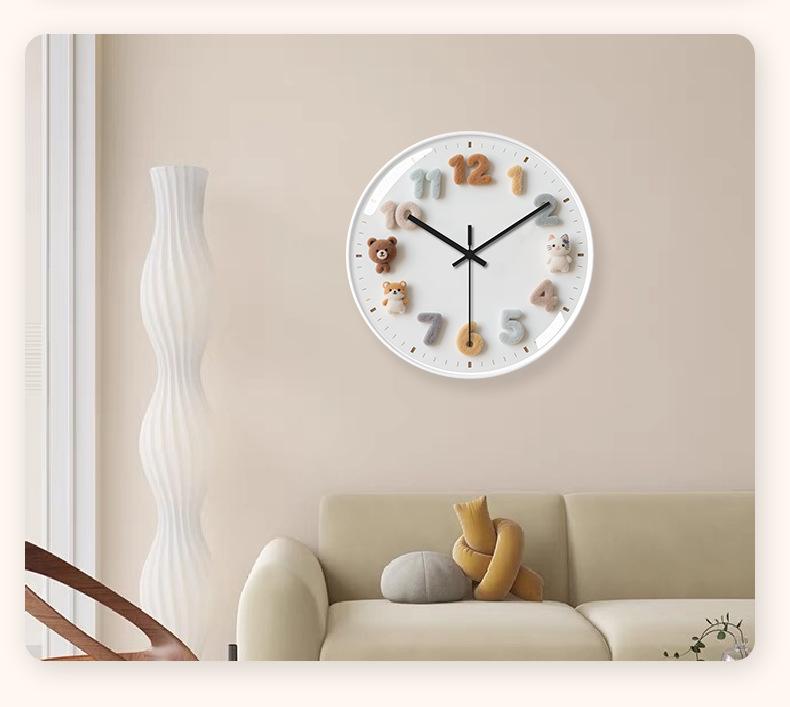 Creative Light Luxury Cartoon Wall Clock for Children's Room - Simple Cream-Style High-End Design