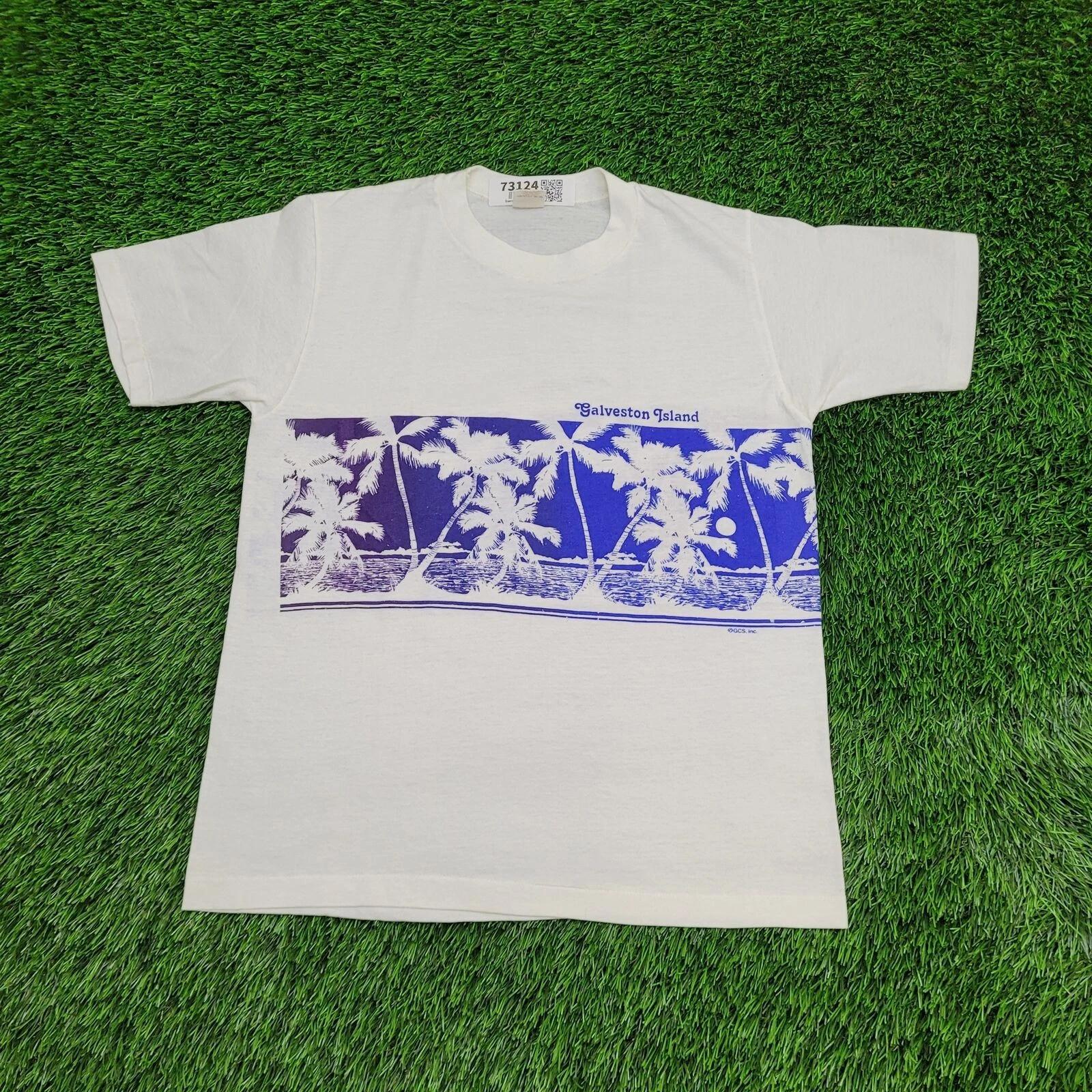 

Vintage 70s Sportswear Cropped Shirt S/M 18x24 White 4XL