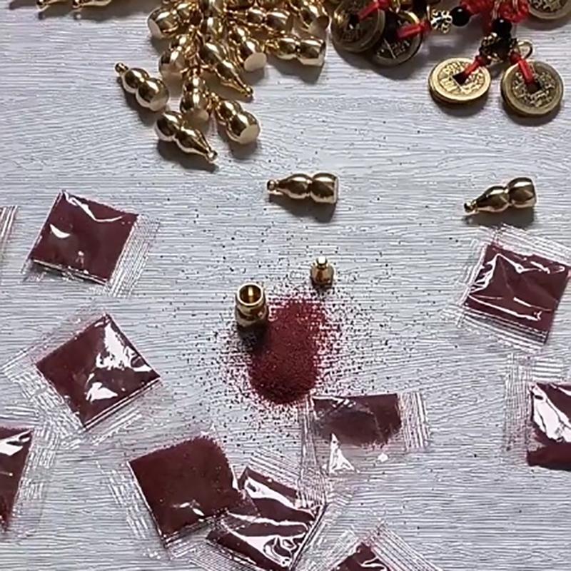50 Stück Amulett Anhänger Tier Jahresfiguren Fengshui Zubehör Natürlicher Lila Gold Sand Zinnober Stein Partikel Pulver Roh Erz