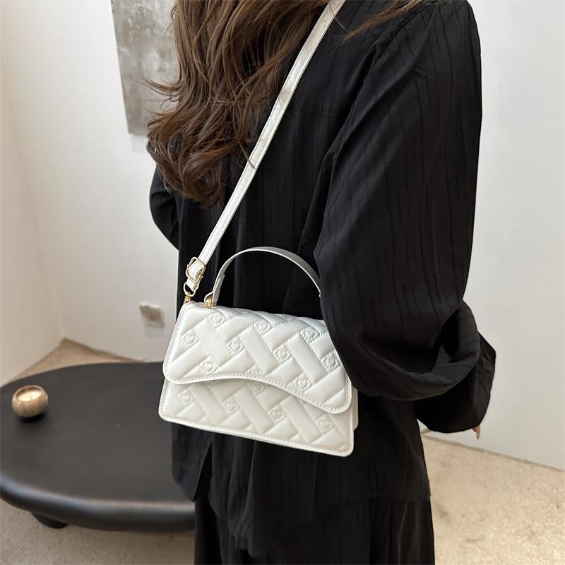Fashionable Chic Small Square Bag Stylish Handbag Versatile Crossbody Bag In Black Khaki Pink And White