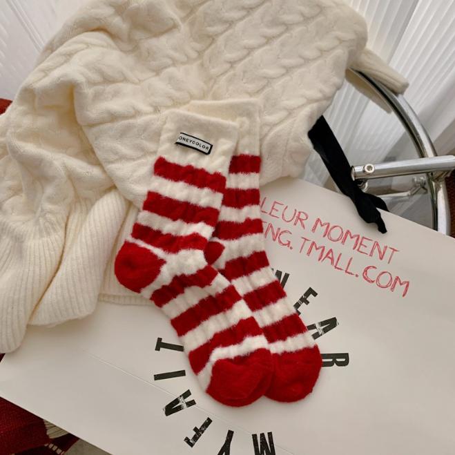 

1 Pairs Winter New Year Velvet Socks with Red White Stripes for Women Mid Tube Socks Girls Warm Plush Red Socks Christmas Gift One Size
