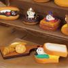 Ornament Crafts Exquisite Realistic Resin Cat Sandwich Bread Ornament for Cake Topper