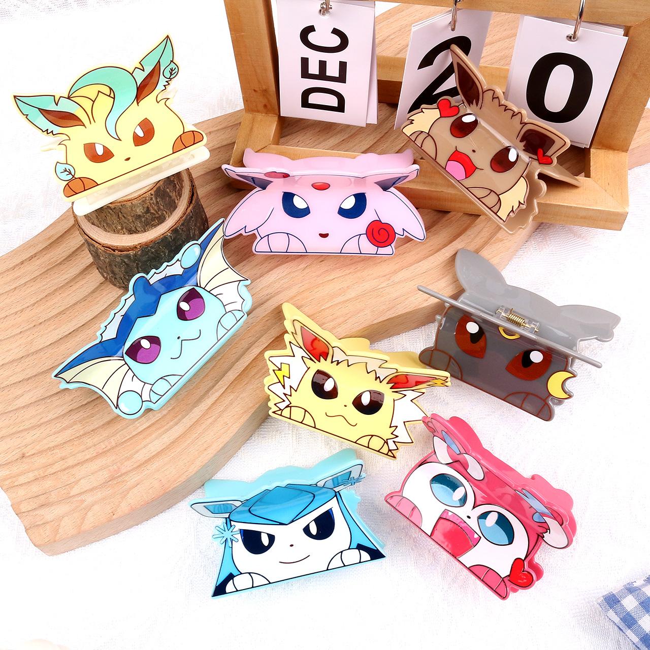 

8PCS Pokémon Eevee hair claws. Available in various forms, they are a fun addition to your daily hair accessories collection.