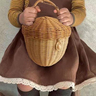 Rattan gewebter Korb, böhmischer, eichelförmiger, tragbarer Aufbewahrungsbeutel, Picknickkorb, Kleinigkeiten-Organizer für Fotografie-Requisiten