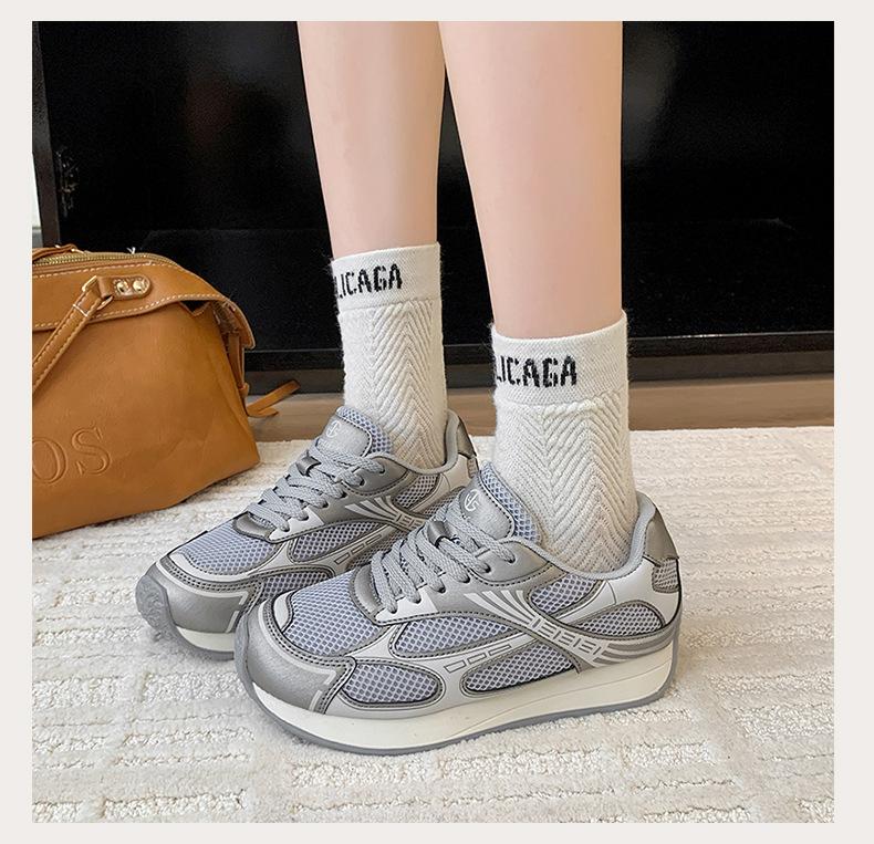 

[hanlv]~ Summer thick-soled mesh dad shoes are breathable and lightweight sports shoes, and street photography is a trend of retro casual shoes. 40