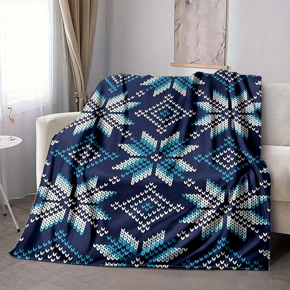1pc Winter Snowflakes Blanket, Lightweight Flannel Throw Blanket for Sofa, Bed, Travel, Camping, Living Room, Office, Couch053
