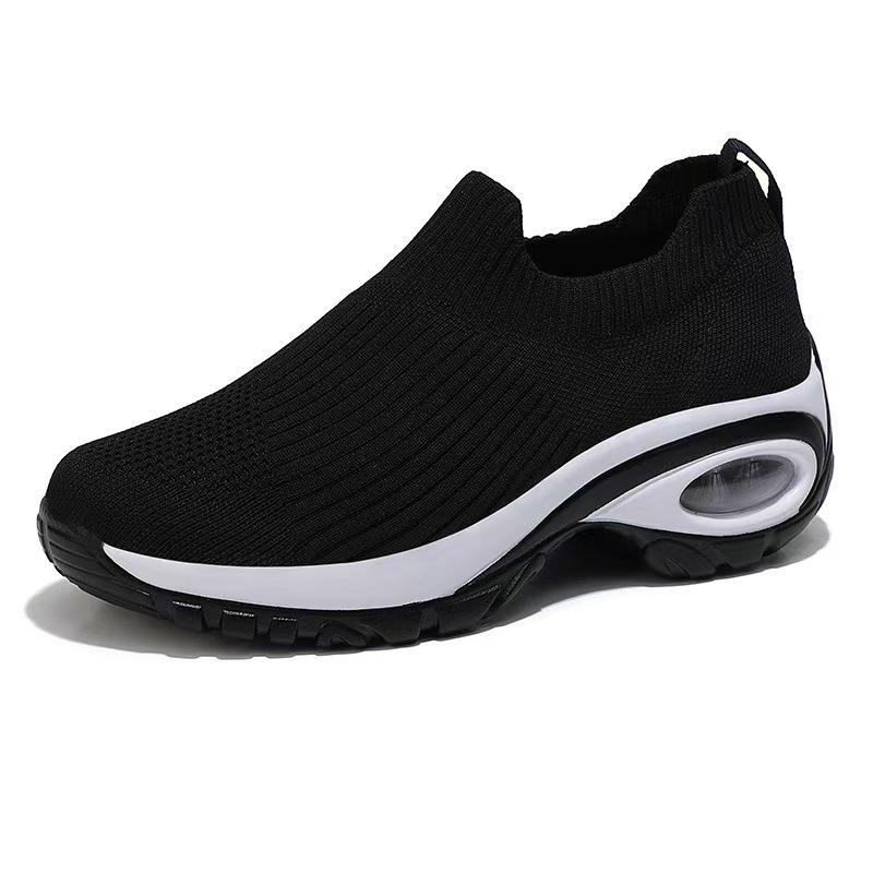 Women's Shoes with Height-enhancing Breathable Soft Sole Lightweight Mother's Shoes Cloth Shoes Versatile and Simple Women's Shoes