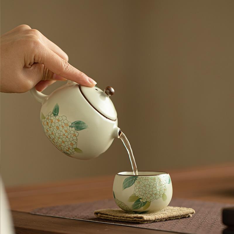 150ml Traditional Ru Kiln Ceramic Teapots Ball Hole Filter Xishi Tea Pot Handmade Flowers Pattern Beauty Kettle Chinese Tea Set