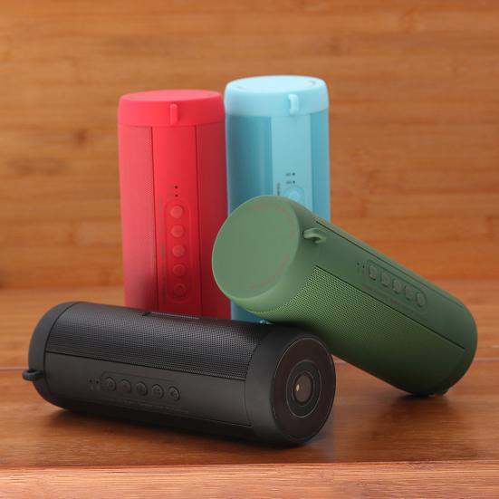 T2 Portable Waterproof Wireless Bluetooth-compatible Subwoofer Flashlight Sound Bar Speaker