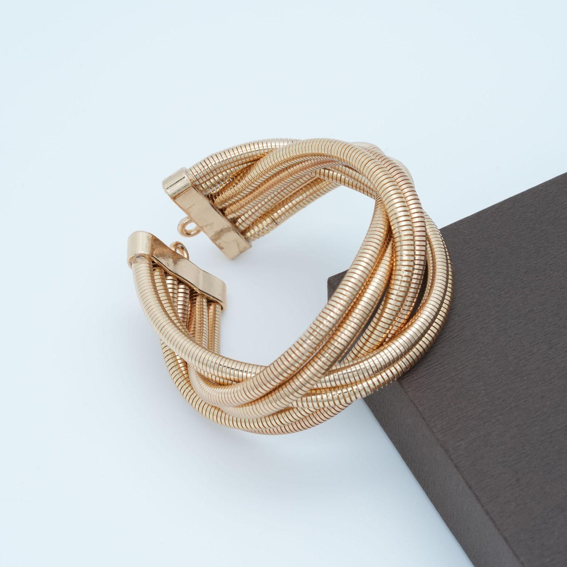 Cold Wind Simple Wrinkles Geometric Spring Winding Women S Bracelet Exaggerated Multi-Layer Elastic Jewelry