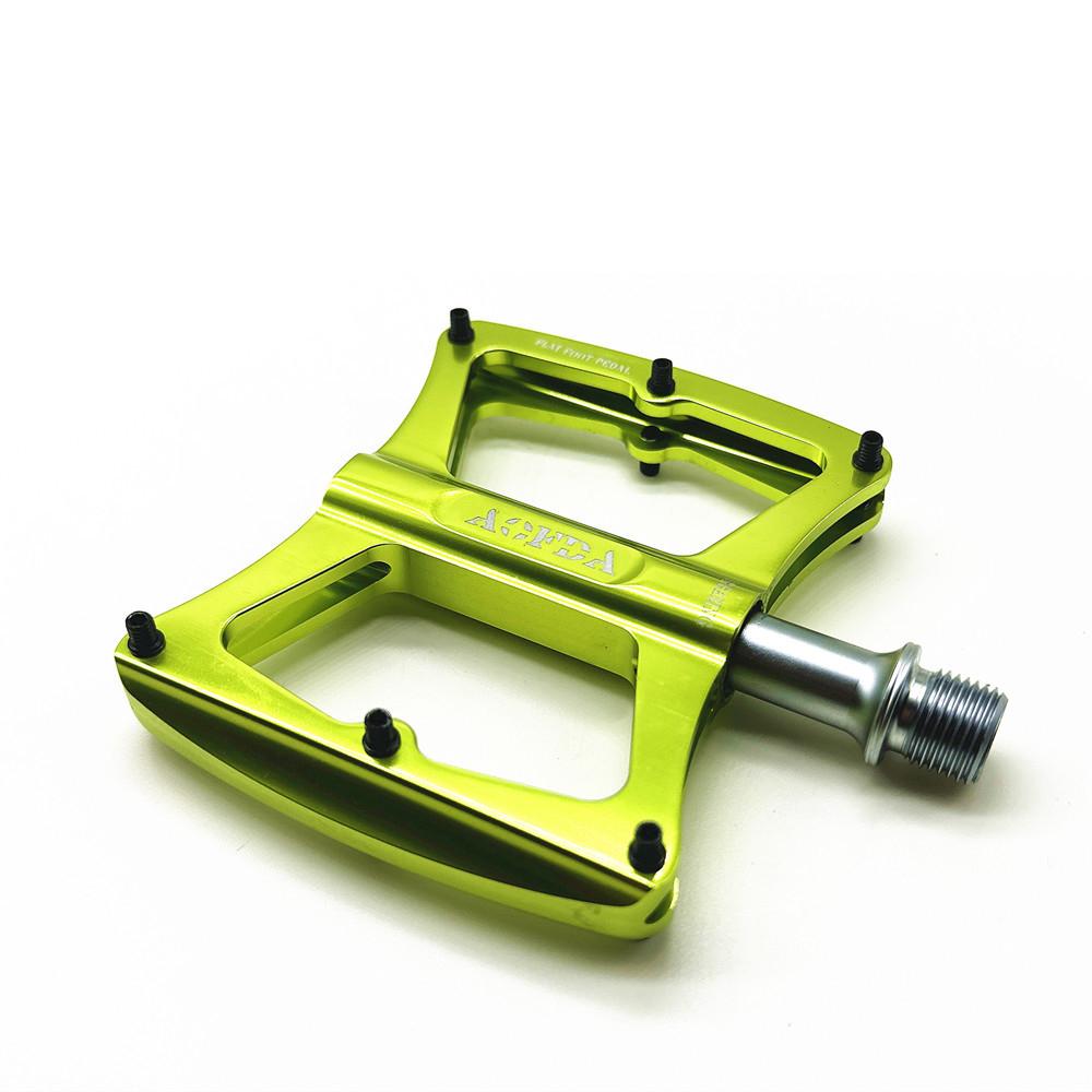 Bicycle Pedals CNC Colorful Aluminum Alloy Ball Bearing Mountain Bike Off-road Accessories