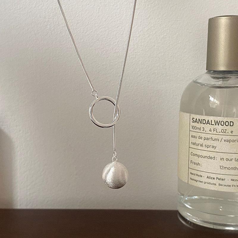 Brushed Round Ball Tassel Long Necklace for Women with French High-end Temperament
