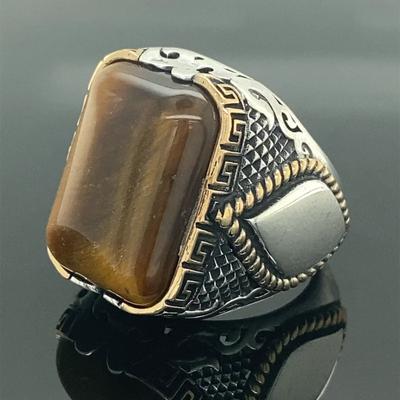 Vintage Square Inlaid Yellow Black Stone Ring for Men Personality Silver Color Metal Carving Pattern Punk Party Ring Accessories