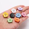 10 Stück Harzblumenknöpfe 18mm Farbe Kleidung DIY Dekorativer Knopf Pullover Vierloch Handgenähter Knopf Für Bekleidung Nähen