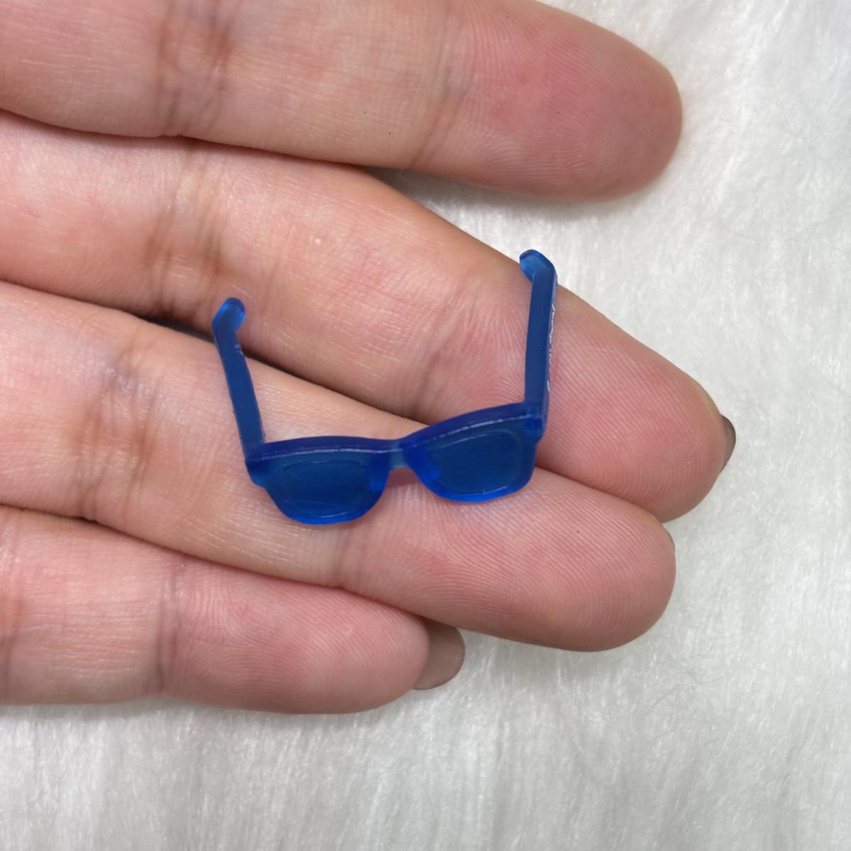 

Sonny Angel Summer Series Surprise hidden accessories Telescope Swimming ring Surfboard Sunglasses 1PC No Box - No Bag