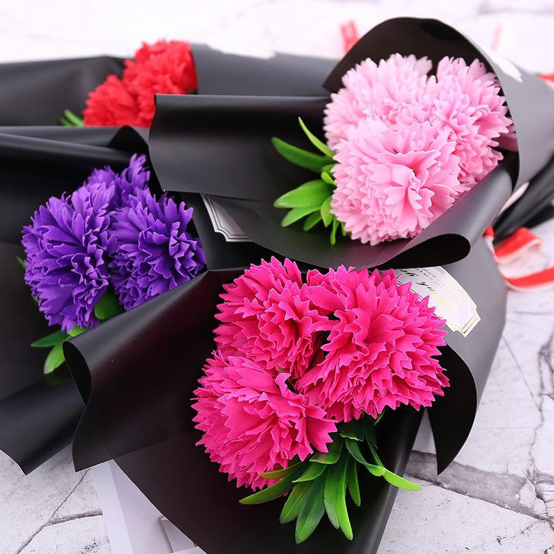 Artificial Carnation Soap Carnation Bouquet with Bear Doll Birthday Gift Mother's Day Gift Home Decoration Wedding Decoration