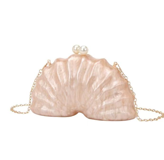 Women's Stylish One-Shoulder Crossbody Bag: Irregular Shell Acrylic Clutch for Weddings & Banquets