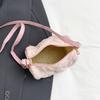 Korean Style Cloud Bubble Crossbody Bag: Niche Pleated Commute Shoulder Bag for Women