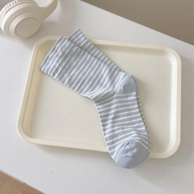 Women's Lightweight Japanese Style Cotton Striped Socks - Breathable, Loose Cuff, Mid-Calf, Maternity Friendly.