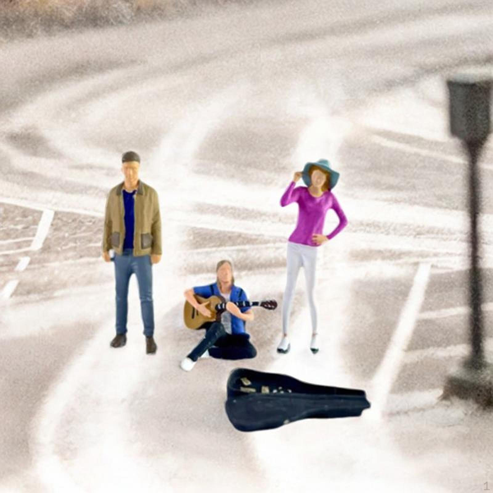 

Фигурки людей 1/64, 3 предмета, коллекционные миниатюрные диорамы с поездом в парке и улице фиолетовый