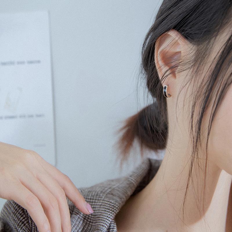 Damen Runde Ohrstecker - Trendige Kreis Ohrklemmen, Schlaf-in-Stil, Koreanische Mode