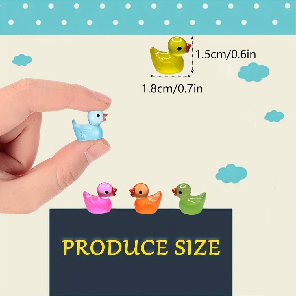 30/60/100PCS Luminous Mini Duck Micro Landscape Access Miniature Figurines Fairy Home Decoration Glow In the Dark Mixed Style