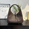 Niche Design Handmade Leather Woven Bag Large Capacity Tote Handbag High-quality Temperament Light Luxury Underarm