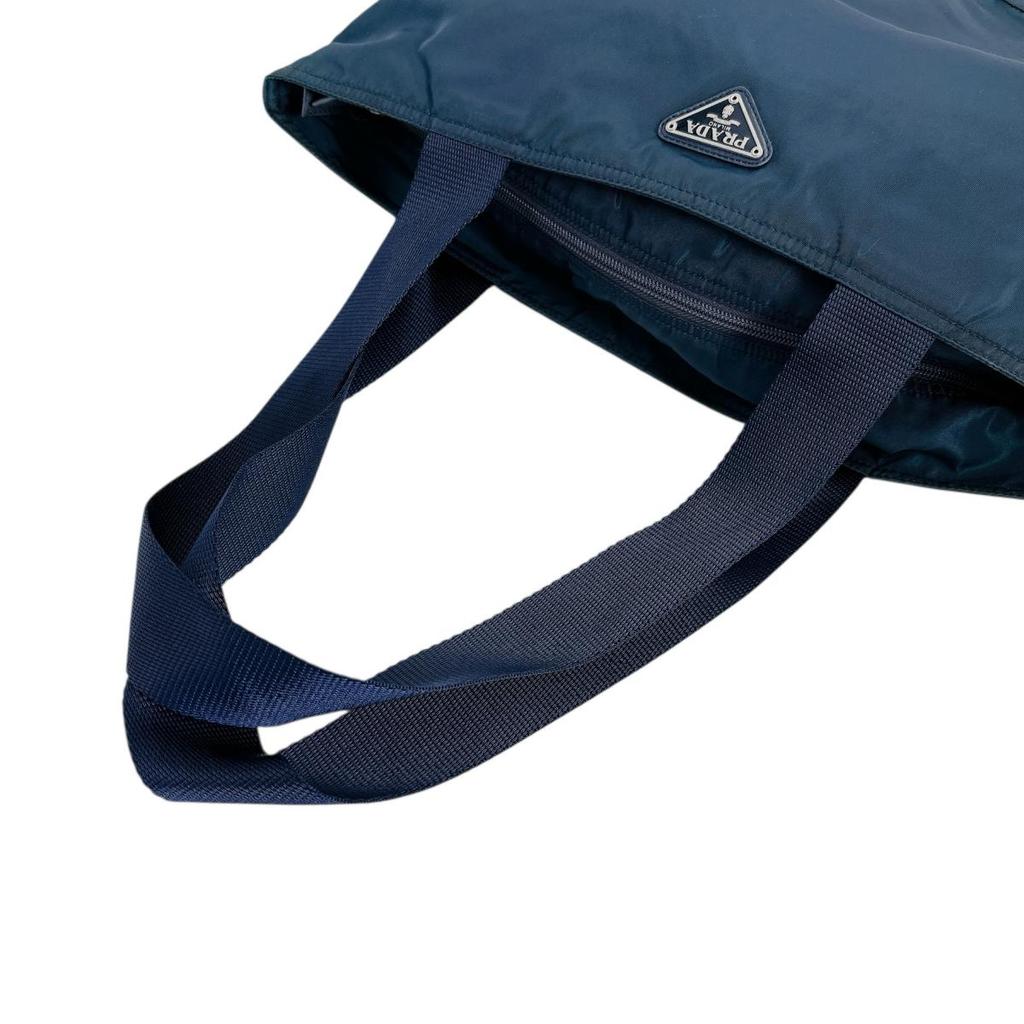 PRADA Commuting to school Large enough to fit A4 size paper Tote Bag Nylon Women Used