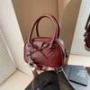 Small bag women's versatile new bow messenger bag women's high-end portable pillow bag