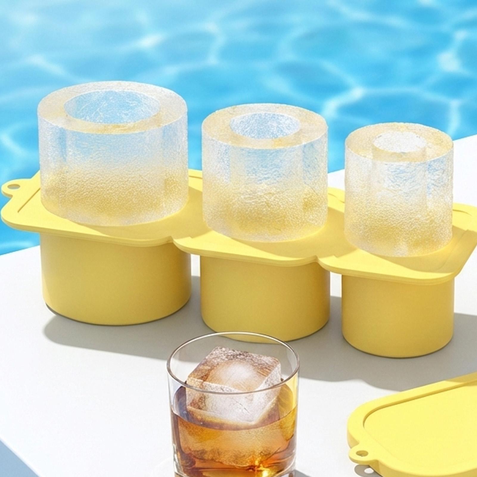 

Large Capacity Silicone Ice Tray For 30oz 40oz Durable Food Grade Material Blue