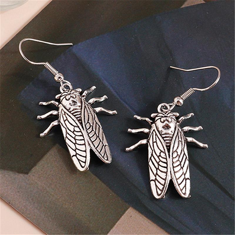 Fashion Antique Silver Color Retro Bohemian Cicada Insect Pendant Dangle Earrings for Women