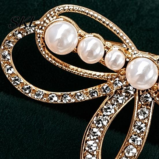 Lapel Pin Bowknot Design Brooch, Strong Buckle Fastening with Faux Pearls Solid Metal Brooch Rhinestones, Electroplating Anti-Oxidation Badge