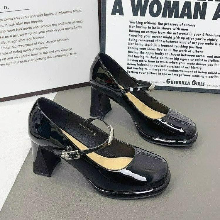 

Дизайнерские туфли Мэри Джейн на толстом каблуке, женские, модные, с мелким вырезом, элегантные, для вечеринки, туфли-лодочки 39 чёрный