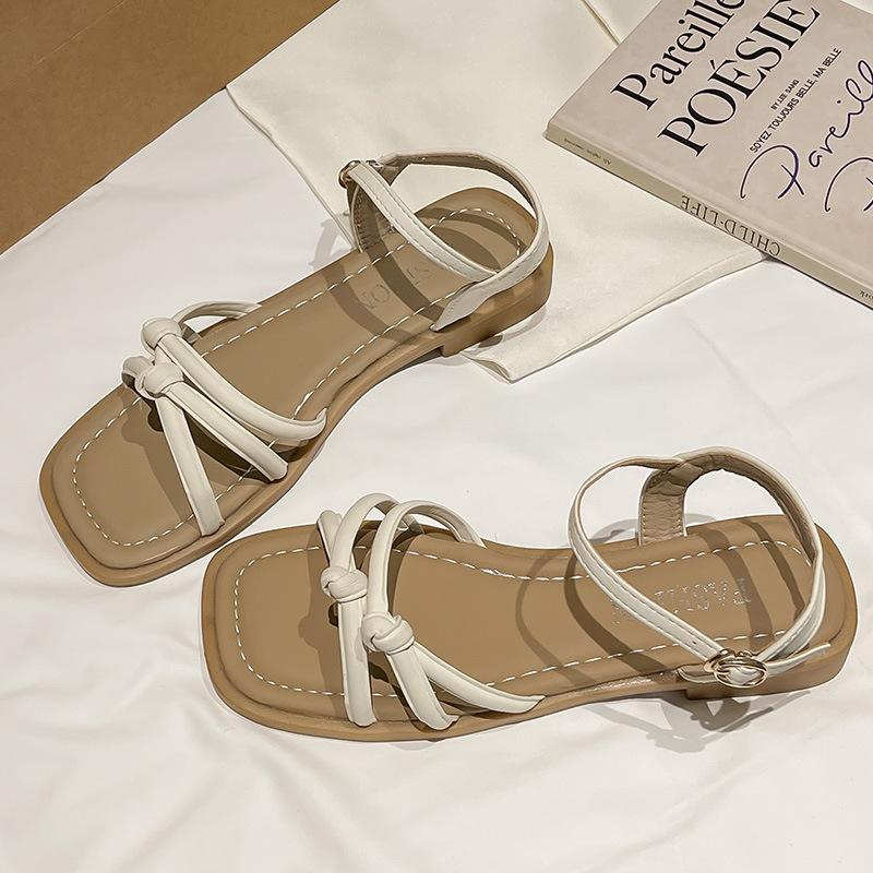 Römersandalen mit dickem Absatz für Damen Sommer 2025 neu mittelhoher Absatz Feenstil Damenmode eckige Zehenpartie High Heels mit Rock