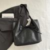 2026 New Fashi Casual Shoulder Bag Handbag Retro Bow Large Capacity Tote Bag Underarm Bag