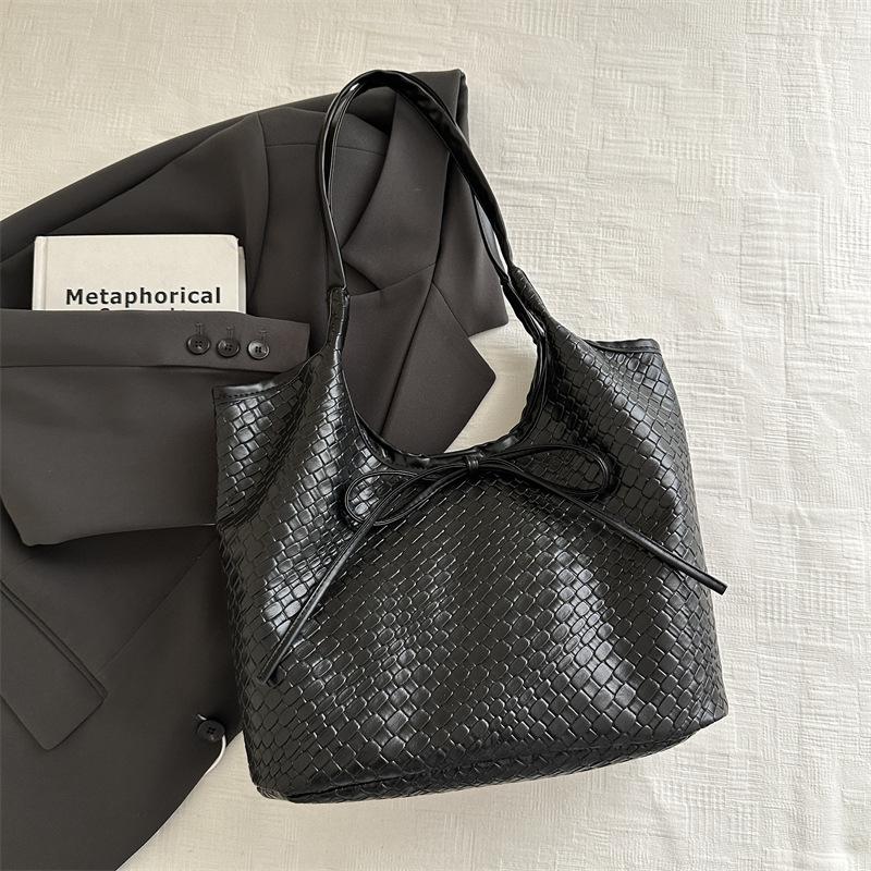 2026 New Fashi Casual Shoulder Bag Handbag Retro Bow Large Capacity Tote Bag Underarm Bag