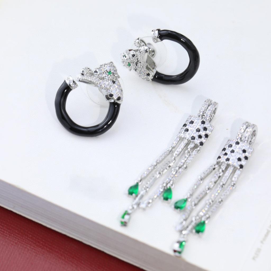 Flower Beaded Earrings Ear Studs High-quality Jewelry Gifts for Daily Wear, Men and Women Are Not Limited To Handmade