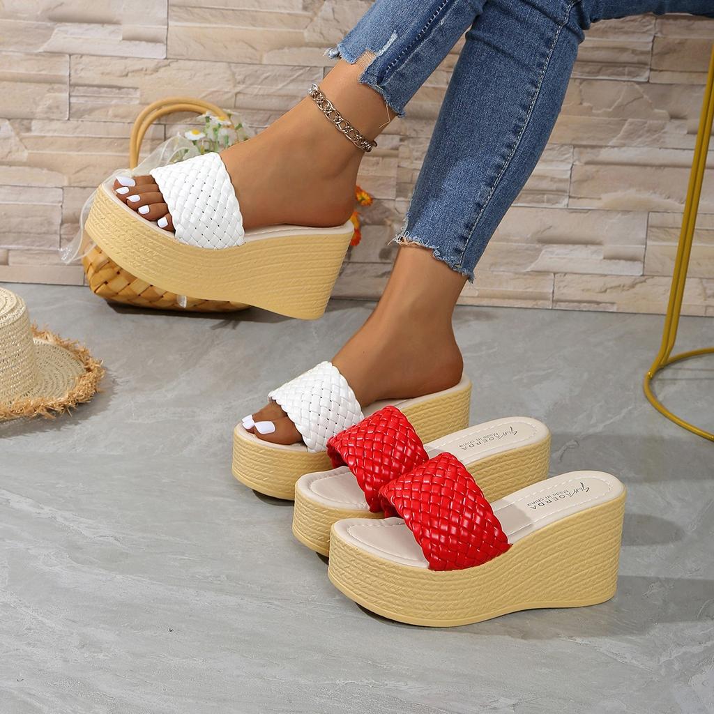 Fashion 2025 Summer Round Toe Casual and Comfortable Fish Mouth Wedge Platform Shoes Solid Color Fashion Sexy Women's Sandals