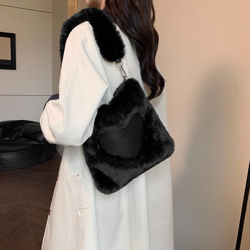 Fashion Love Bag Plush Handbag Women's New Casual