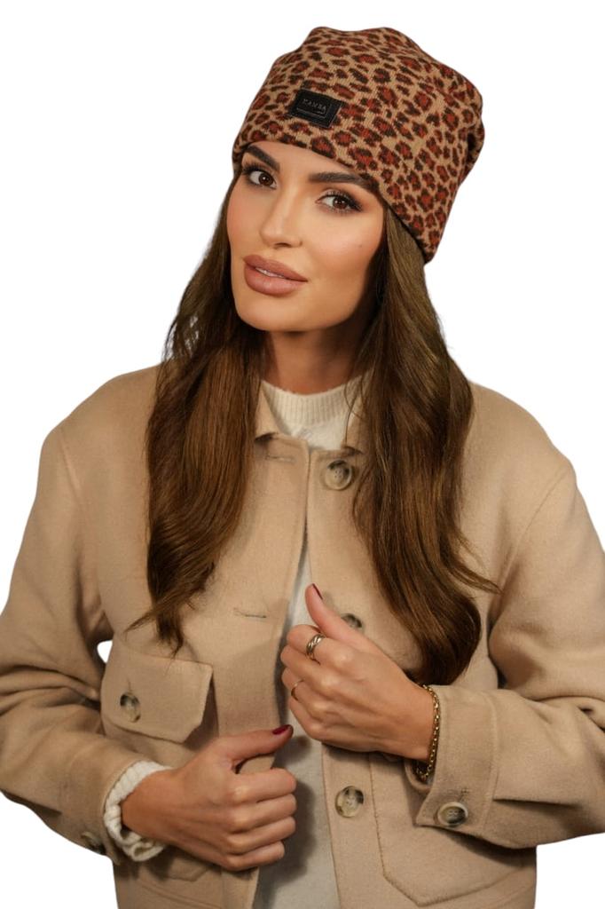 Women' Woolen Leopard Hat with Logo Cameo, Sand Color, Panji