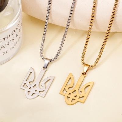 Collana con Ciondolo Tridente in Acciaio Inossidabile Unisex - Accessorio di Moda Versatile