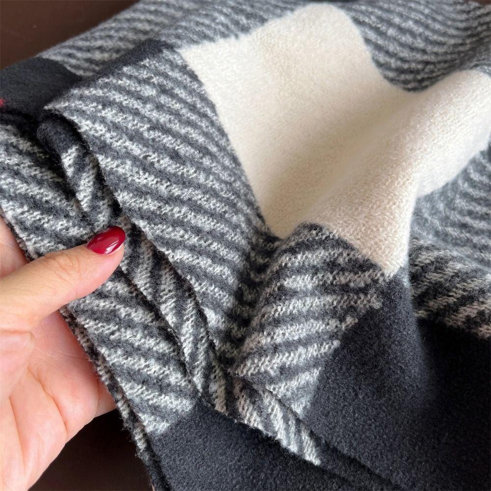 Keep Warm Women Shawl Wraps Luxury Tassel Scarf Fashion Warm Scarf Winter Outdoor