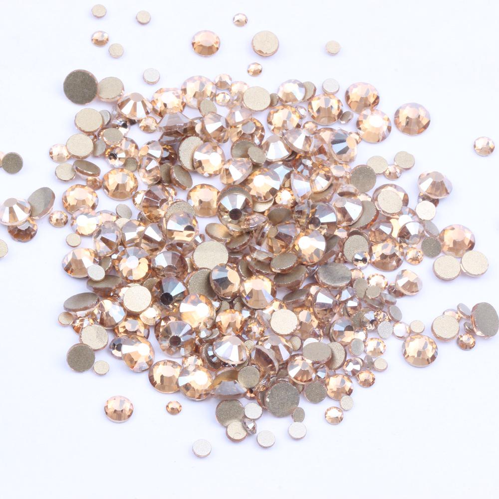 Okrągłe kryształki szampańskie z płaskim spodem do zdobienia paznokci i dekoracji telefonu