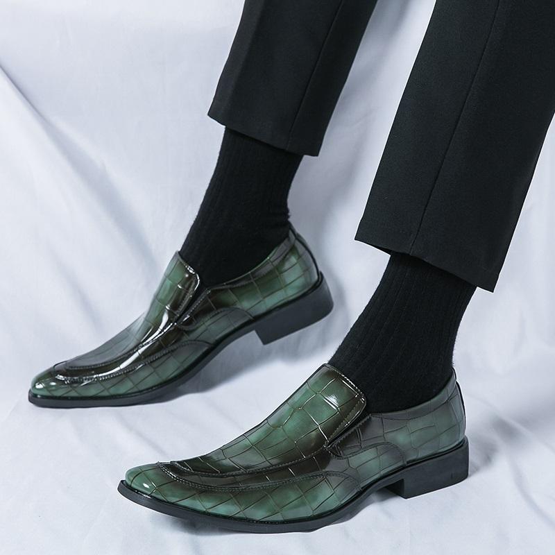 Designer Gentleman Green Dress Chelsea Leather Shoes For Male Luxury British Crocodile Pattern Loafers Wedding Prom Footwear
